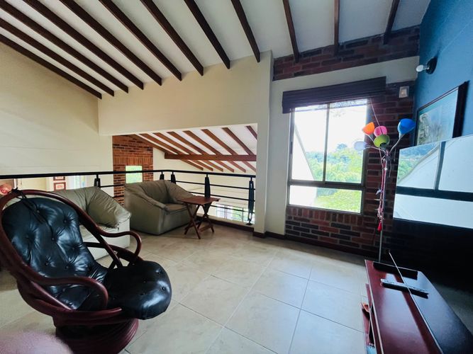 Casa en venta en Tribunas Corcega, Pereira · foto 15 de 24