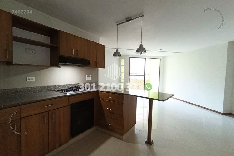 Apartamento de 3 alcobas en arriendo en Las Lomitas, Sabaneta, 100 m² · foto 7 de 24
