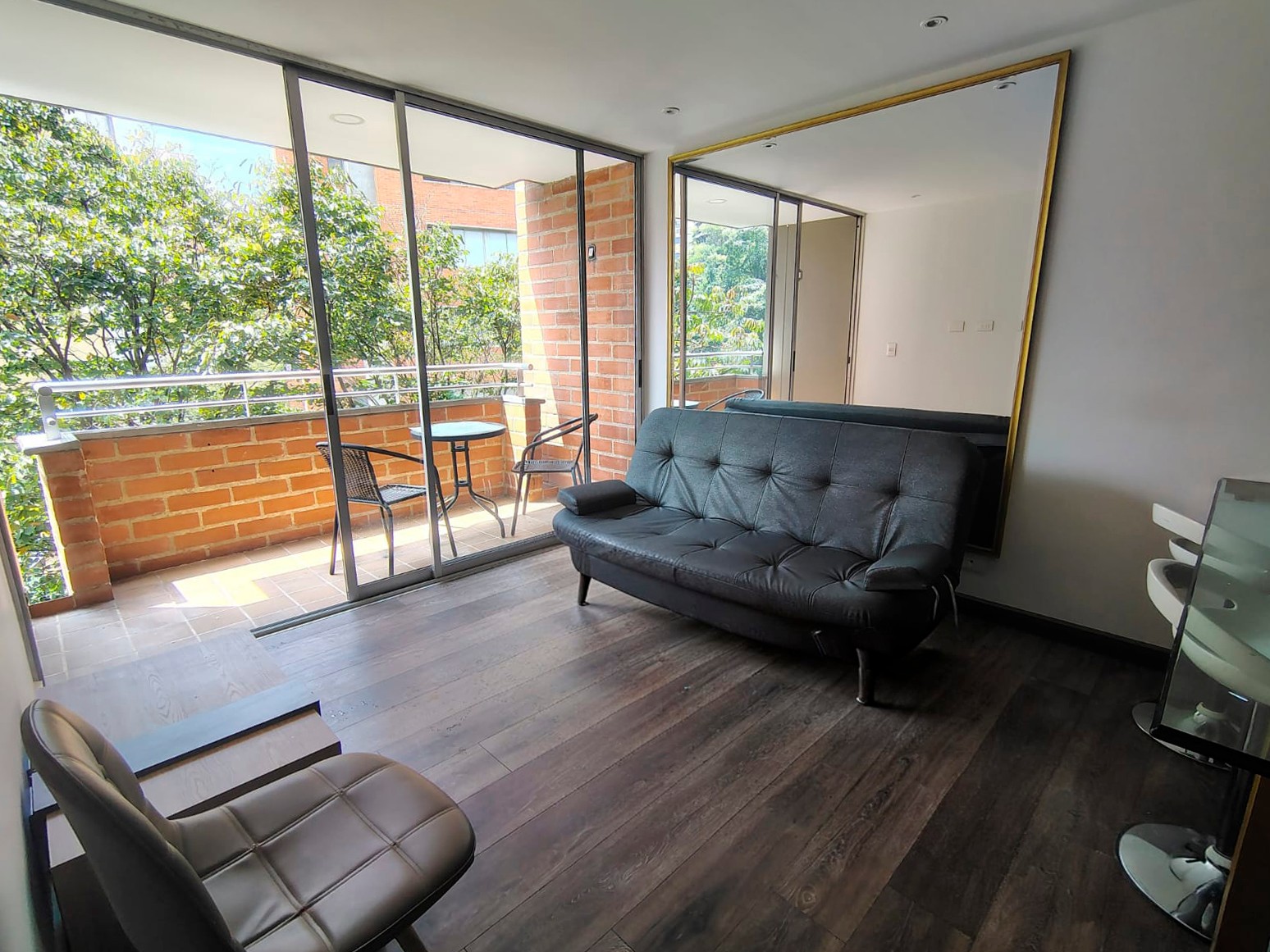2BR Apartment in Provenza (65 m²) - 3