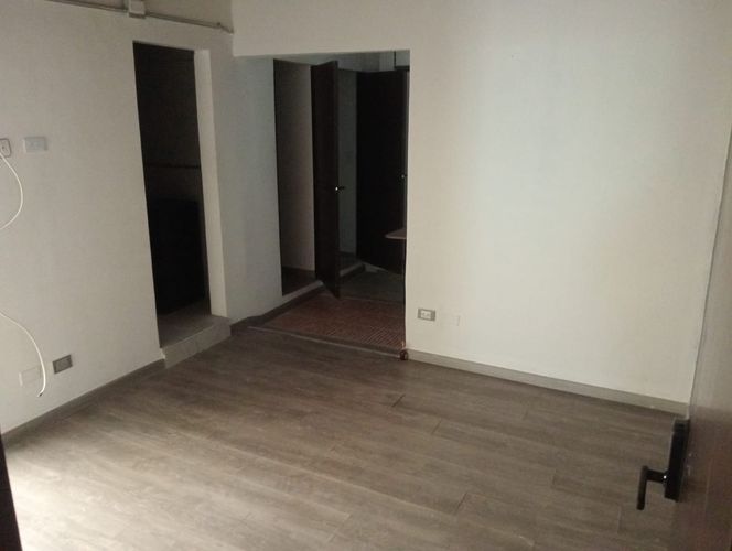 Oficina en arriendo en Laureles, Medellín, 31 m² · foto 3 de 15