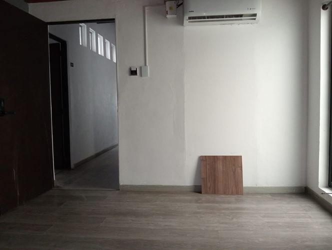 Oficina en arriendo en Laureles, Medellín, 31 m² · foto 10 de 15