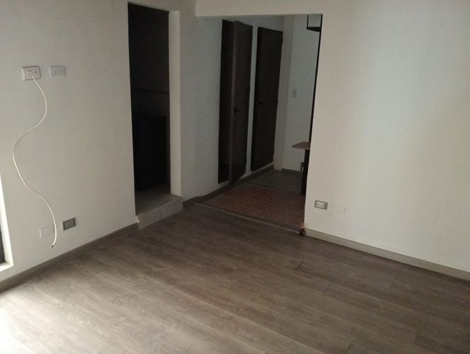 Oficina en arriendo en Laureles, Medellín, 31 m² · foto 2 de 15