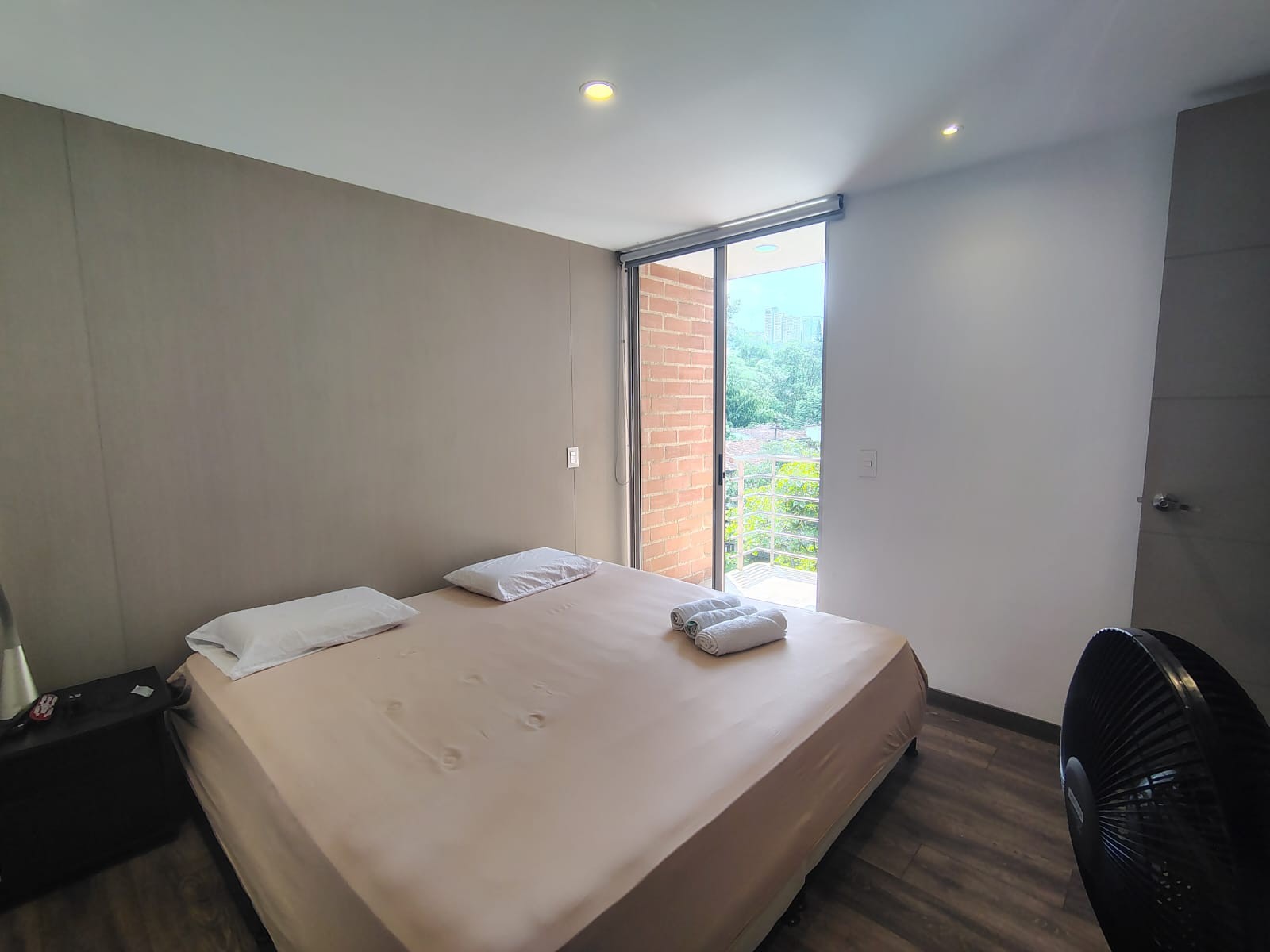 Apartamento en venta en El Poblado, Medellín · foto 8 de 16