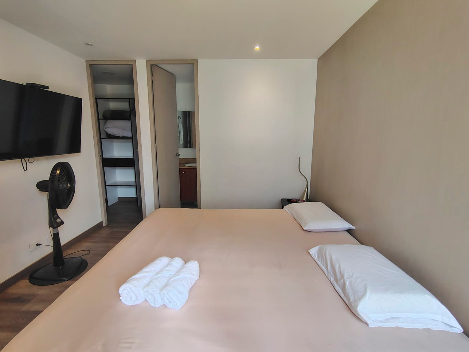 Apartamento en venta en El Poblado, Medellín · foto 12 de 16