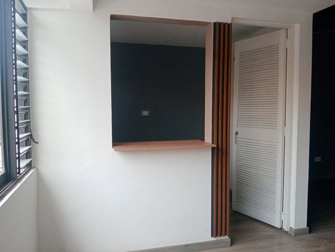 Oficina en arriendo en Laureles, Medellín, 27 m² · foto 7 de 11