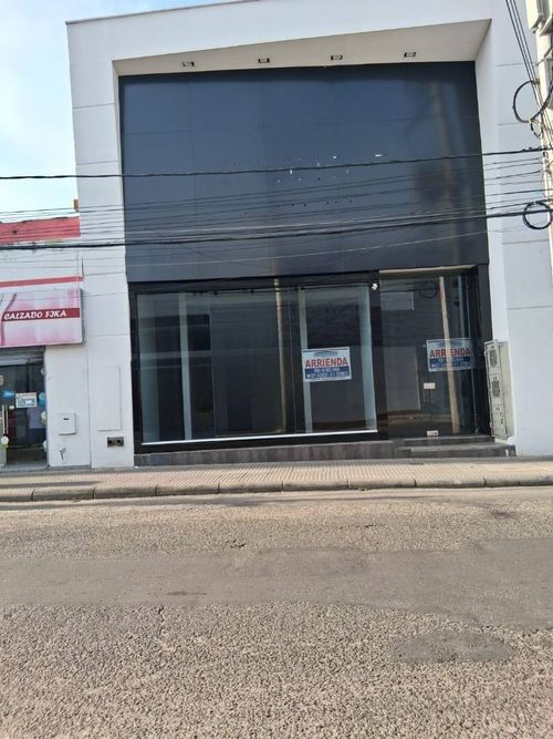 Local en arriendo en Centro, Neiva, 323 m² · foto 2 de 12
