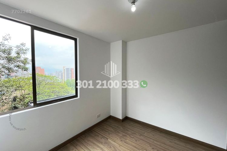 Apartamento de 3 alcobas en arriendo en Altos Del Poblado, Medellín, 80 m² · foto 11 de 24