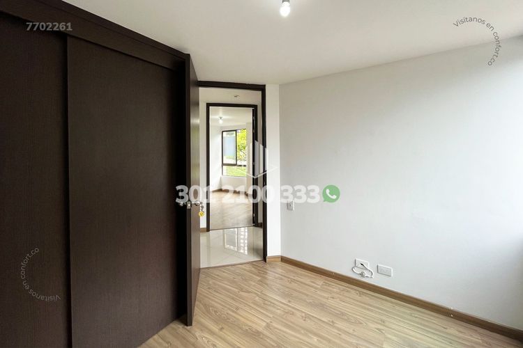 Apartamento de 3 alcobas en arriendo en Altos Del Poblado, Medellín, 80 m² · foto 13 de 24
