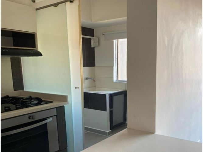 Apartamento de 2 alcobas en venta en La Navarra, Bello, 56 m² · foto 4 de 14