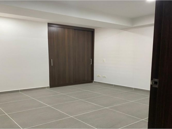 Apartamento de 2 alcobas en venta en La Navarra, Bello, 56 m² · foto 7 de 14