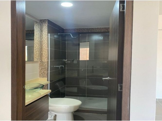 Apartamento de 2 alcobas en venta en La Navarra, Bello, 56 m² · foto 11 de 14