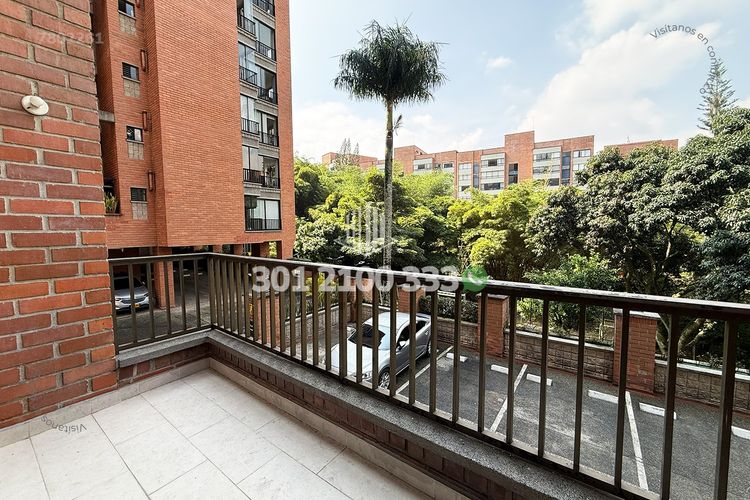 Apartamento de 3 alcobas en arriendo en Los Balsos, Medellín, 120 m² · foto 6 de 24
