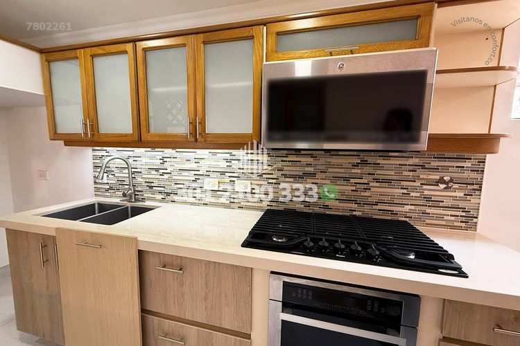 Apartamento de 3 alcobas en arriendo en Los Balsos, Medellín, 120 m² · foto 8 de 24