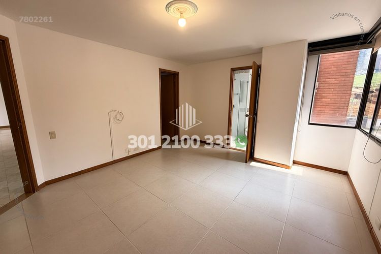 Apartamento de 3 alcobas en arriendo en Los Balsos, Medellín, 120 m² · foto 22 de 24