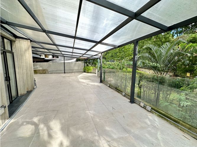 Local en arriendo en Los Balsos, Medellín, 138 m² · foto 6 de 8