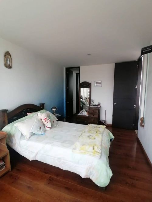 Casa de 3 alcobas en venta en Siberia, Cota, 196 m² · foto 9 de 24
