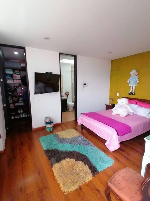 Casa de 3 alcobas en venta en Siberia, Cota, 196 m² · foto 22 de 24