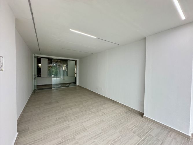 Local en arriendo en Milla De Oro, Medellín, 70 m² · foto 3 de 11