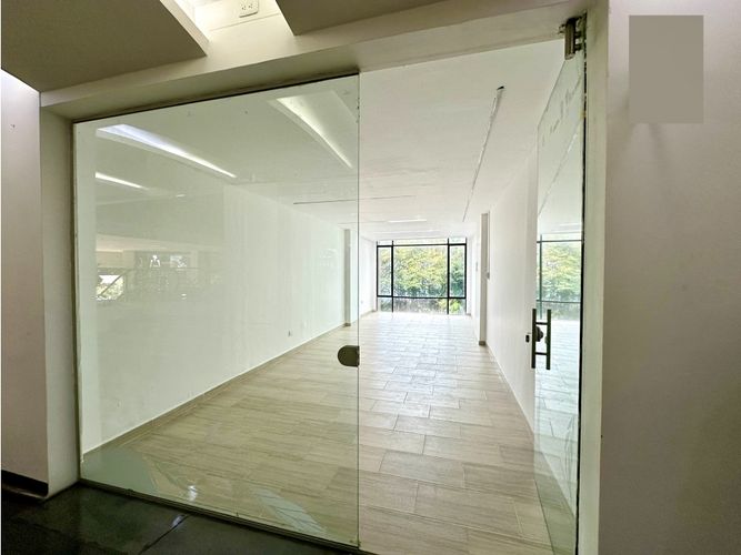 Local en arriendo en Milla De Oro, Medellín, 70 m² · foto 4 de 11