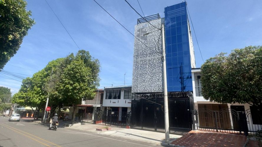 Edificio en arriendo en Ipanema, Neiva, 192 m² · foto 2 de 24