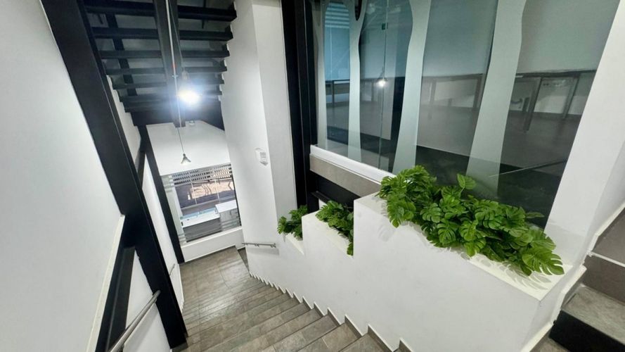 Edificio en arriendo en Ipanema, Neiva, 192 m² · foto 7 de 24