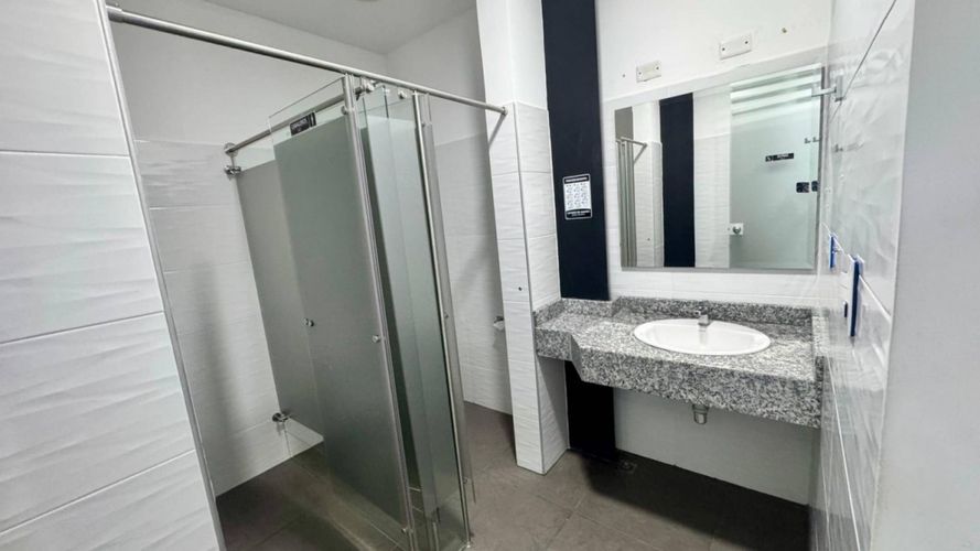 Edificio en arriendo en Ipanema, Neiva, 192 m² · foto 17 de 24