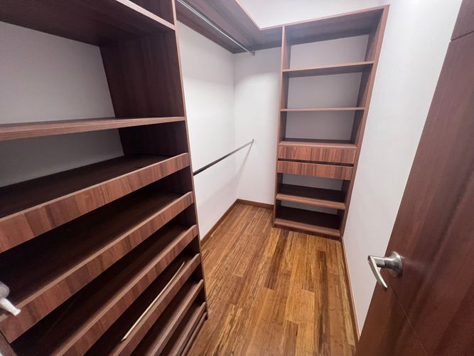 Apartamento de 5 alcobas en arriendo en El Poblado, Medellín, 200 m² · foto 12 de 21