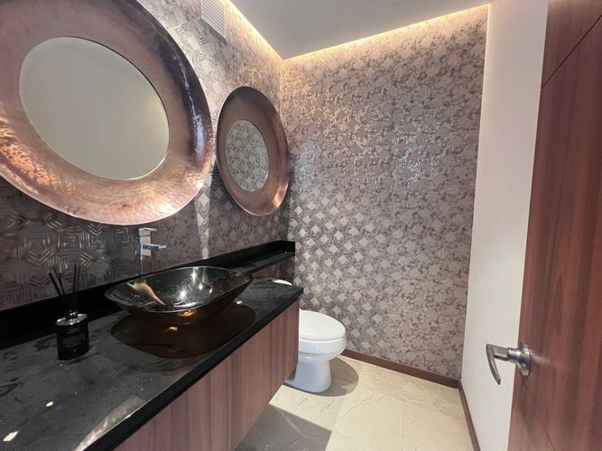 Apartamento de 5 alcobas en arriendo en El Poblado, Medellín, 200 m² · foto 15 de 21