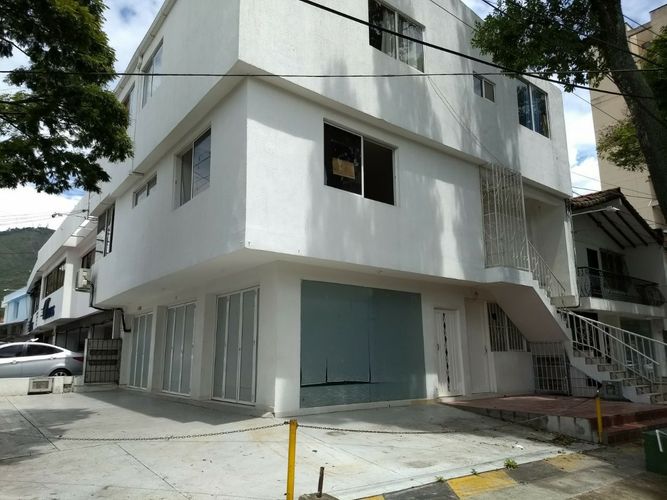 Edificio en venta en San Vicente, Cali, 330 m² · foto 10 de 23