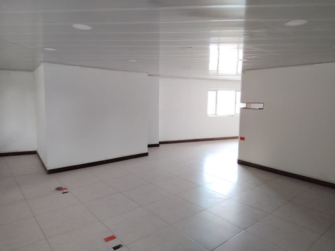 Bodega en venta en Camilo Torres Et. Ii, Soacha, 1415 m² · foto 8 de 12