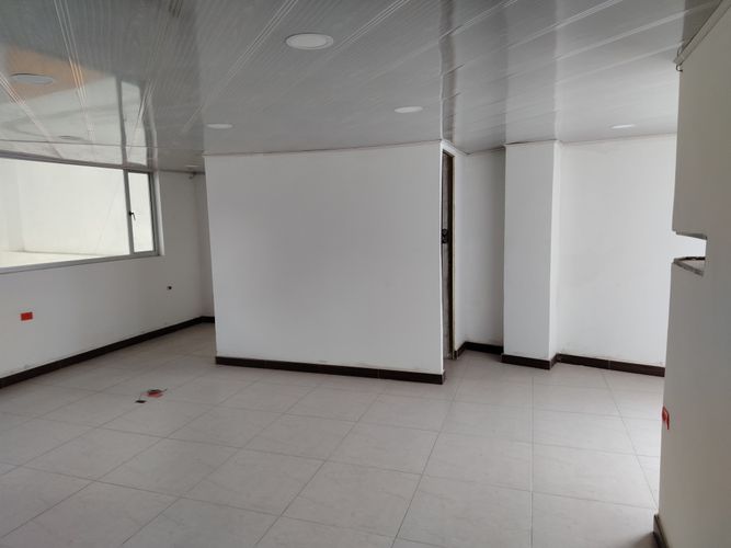 Bodega en venta en Camilo Torres Et. Ii, Soacha, 1415 m² · foto 9 de 12