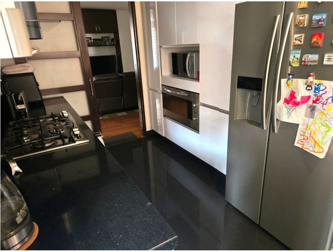 Apartamento de 3 alcobas en venta en Chicó Navarra, Bogotá, 156 m² · foto 8 de 19