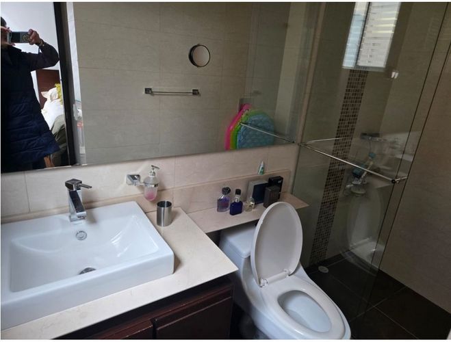 Apartamento de 3 alcobas en venta en Chicó Navarra, Bogotá, 156 m² · foto 12 de 19