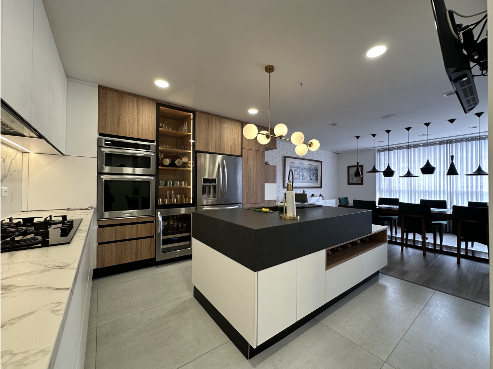 Cra 19A # 96-17, apto 602