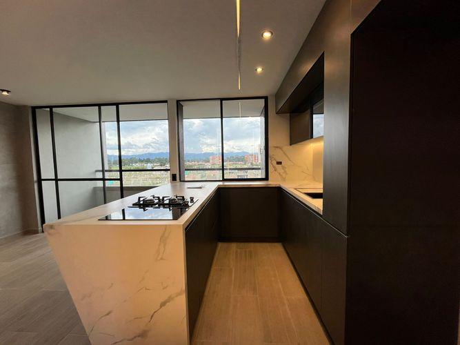 Apartamento de 2 alcobas en arriendo en Rionegro, 75 m² · foto 2 de 14