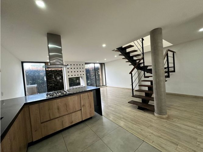 Casa de 3 alcobas en venta en Ub El Trebol, Cota, 135 m² · foto 6 de 24
