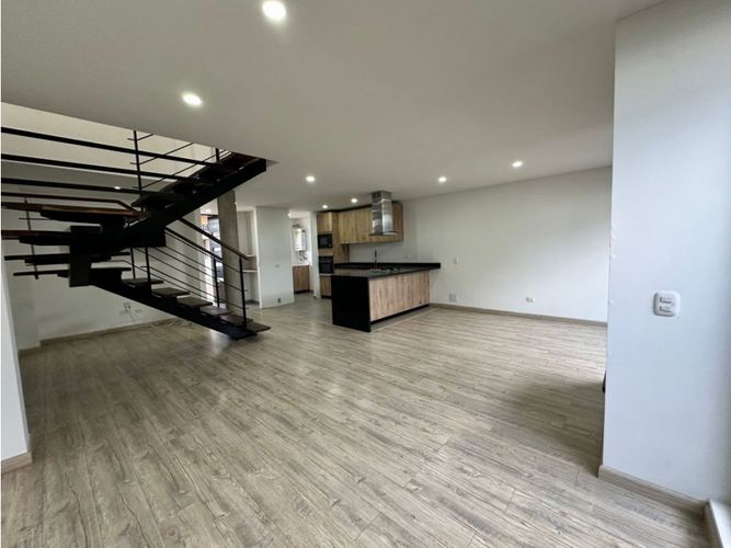 Casa de 3 alcobas en venta en Ub El Trebol, Cota, 135 m² · foto 7 de 24