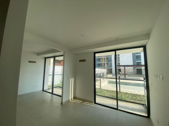 Apartamento de 2 alcobas en venta en Pozos Colorados, Santa Marta, 70 m² · foto 3 de 21