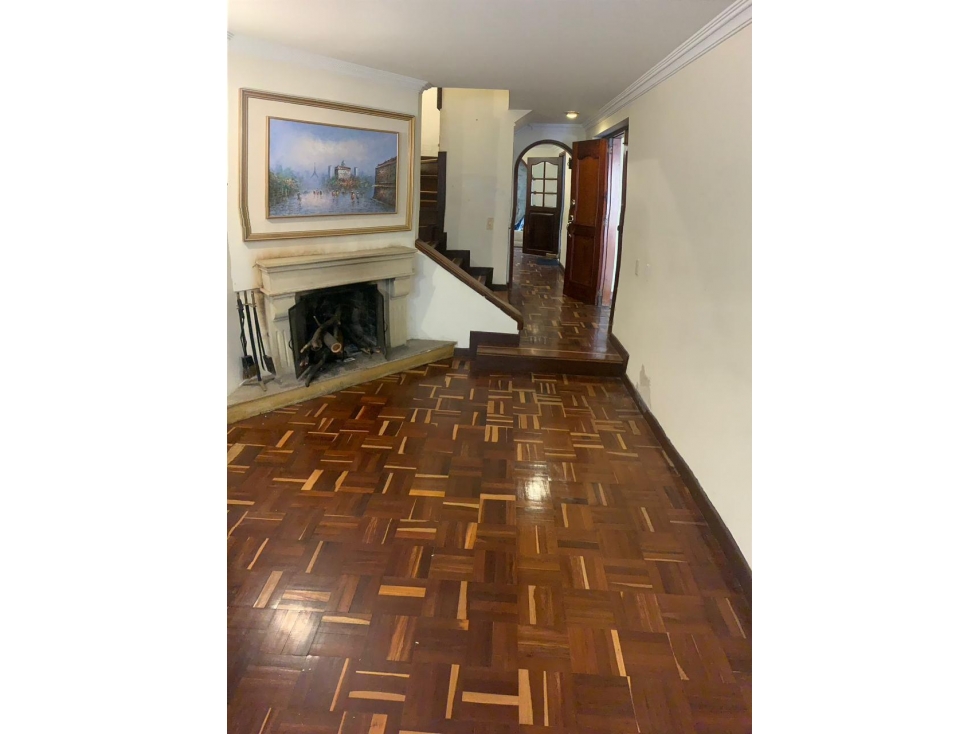 Casa en venta en Caobos Salazar, Bogotá · foto 6 de 24