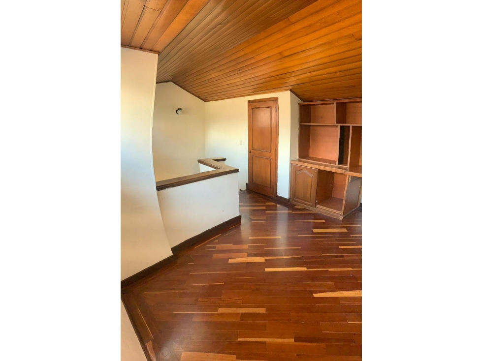 Casa en venta en Caobos Salazar, Bogotá · foto 24 de 24