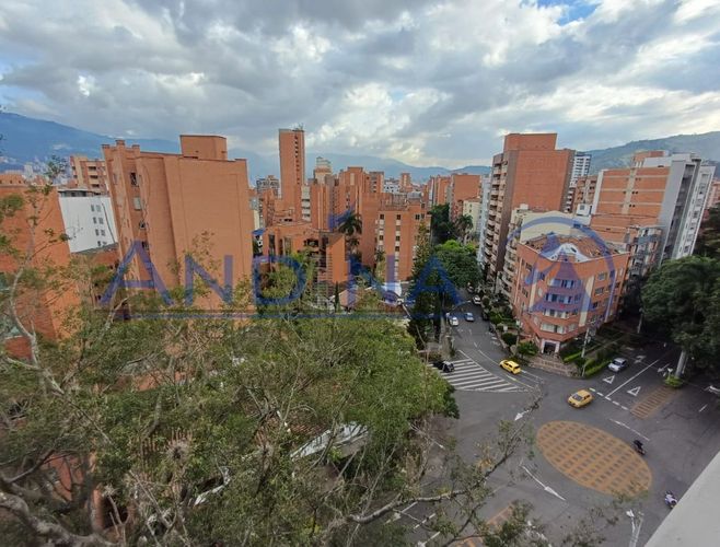 Apartaestudio en arriendo en Laureles, Medellín, 48 m² · foto 6 de 15