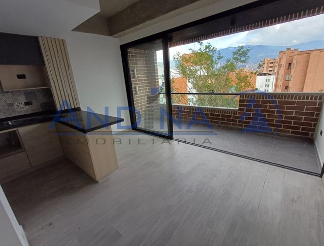 Apartaestudio en arriendo en Laureles, Medellín, 48 m² · foto 8 de 15