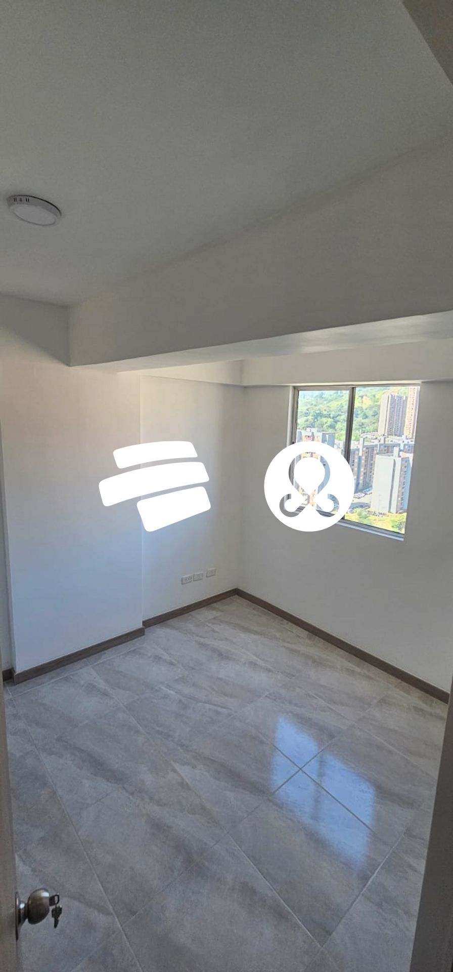 Apartamento en venta en La Independencia, Itagüí · foto 8 de 19