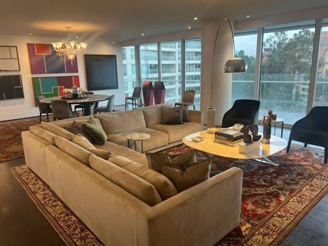Apartamento de 4 alcobas en venta en Los Rosales, Bogotá, 393 m² · foto 6 de 19
