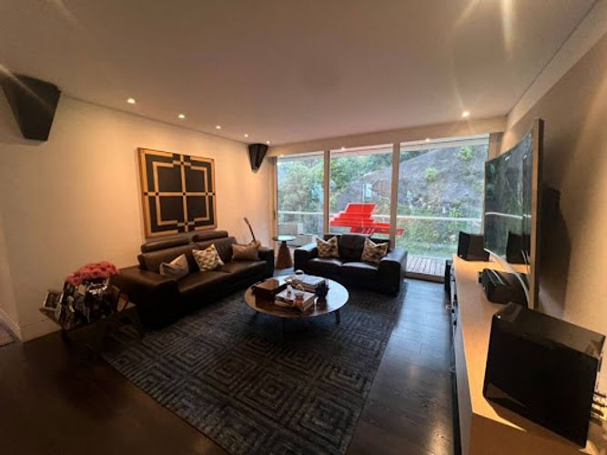Apartamento de 4 alcobas en venta en Los Rosales, Bogotá, 393 m² · foto 12 de 19