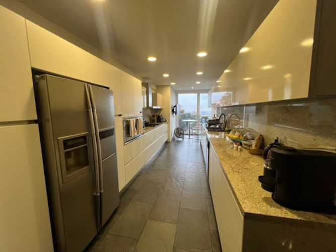 Apartamento de 4 alcobas en venta en Los Rosales, Bogotá, 393 m² · foto 18 de 19