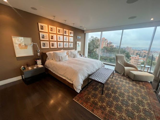 Apartamento de 4 alcobas en venta en Los Rosales, Bogotá, 393 m² · foto 19 de 19