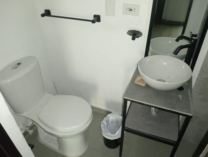 Oficina en arriendo en Laureles, Medellín, 200 m² · foto 16 de 17
