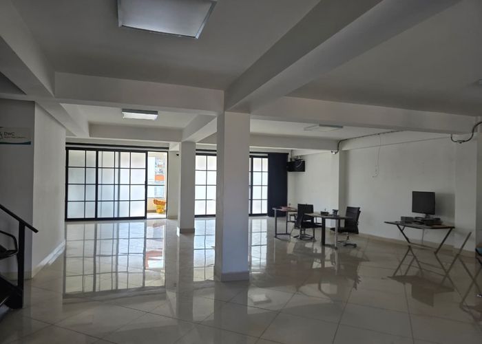 Oficina en arriendo en Belén, Medellín, 175 m² · foto 9 de 13