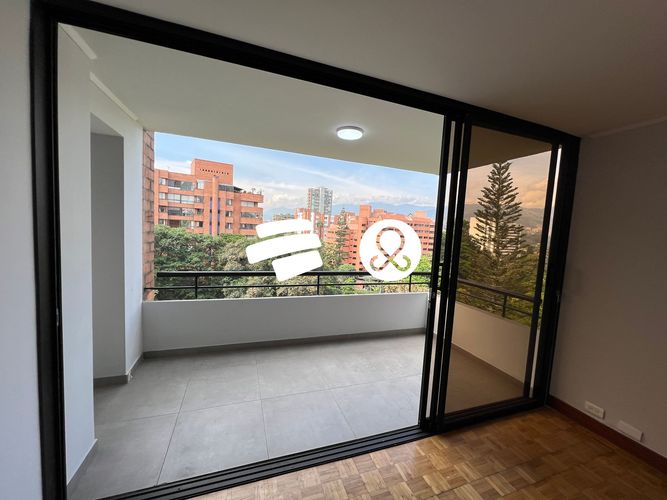 Apartamento de 3 alcobas en venta en El Poblado, Medellín, 131 m² · foto 6 de 19